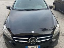 Nero Usata 2014 Mercedes A180 Executive Tre volumi | 11.500 € (Cara)