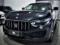 Nero Usata 2018 Maserati Levante SUV | 38.900 € (Buon prezzo)