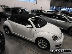 Bianco(met.) Usata 2016 VW Maggiolino Design Cabrio | 22.900 € (Cara)