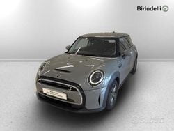 Moonwalk grey metallic Usata 2021 Mini Cooper SE Due volumi | 15.250 € (Ottimo prezzo)