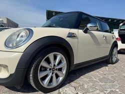 Beige Usata 2011 Mini Cooper SD Due volumi | 5800 € (Buon prezzo)