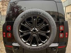 Vernice opaca originale Nuova 2026 Land Rover Defender SUV | 214.230 €