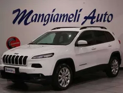 Bianco Usata 2018 Jeep Cherokee Night Eagle SUV | 21.900 € (Molto cara)