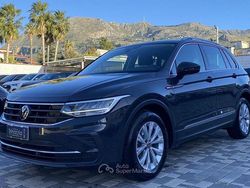 Grigio Usata 2021 VW Tiguan Life SUV | 24.900 € (Super prezzo)