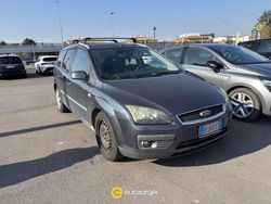 Grigio Usata 2007 Ford Focus S Station wagon | 2950 € (Buon prezzo)