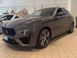Grigio maratea Usata 2023 Maserati Levante GT SUV | 68.800 € (Molto cara)
