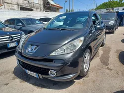 Nero Usata 2007 Peugeot 207 Tre volumi | 2200 € (Buon prezzo)