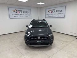 Grigio Usata 2022 Dacia Sandero Comfort Due volumi | 12.500 € (Buon prezzo)