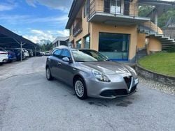 Grigio Usata 2017 Alfa Romeo Giulietta Super Due volumi | 10.000 € (Buon prezzo)