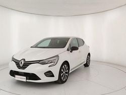 Bianco Usata 2023 Renault Clio V Techno Due volumi | 14.950 € (Buon prezzo)