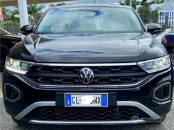 Nero Usata 2023 VW T-Roc R-line SUV | 24.500 € (Buon prezzo)
