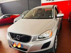 Usata 2011 Volvo XC60 Summum SUV | 8500 € (Ottimo prezzo)