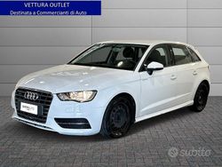 Bianco Usata 2014 Audi A3 Attraction Tre volumi | 5900 € (Super prezzo)