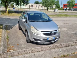Usata 2007 Opel Corsa Enjoy Due volumi | 2300 € (Buon prezzo)
