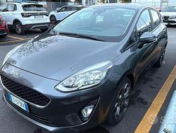 Grigio Usata 2019 Ford Fiesta Titanium Tre volumi | 9990 € (Buon prezzo)
