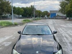 Nero Usata 2011 BMW 318 Tre volumi | 8500 € (Cara)