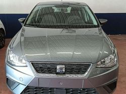 Grigio scuro met Usata 2017 Seat Ibiza Style Tre volumi | 12.500 € (Cara)