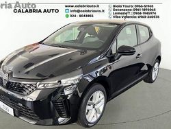 Nero Nuova 2025 Renault Clio V Evolution Tre volumi | 19.900 € (Buon prezzo)