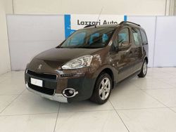 Marrone Usata 2015 Peugeot Partner Tepee Outdoor Monovolume | 8900 € (Buon prezzo)