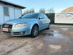Blu Usata 2005 Audi A4 Tre volumi | 3490 € (Buon prezzo)