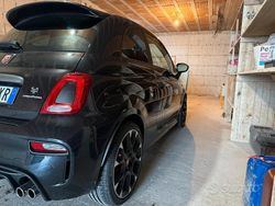 Nero Usata 2022 Abarth 595 Competizione Due volumi | 25.000 € (Cara)