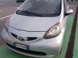 Grigio Usata 2007 Toyota Aygo Due volumi | 1800 €