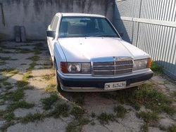 Usata 1992 Mercedes 190 Tre volumi | 4000 €