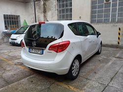 Bianco Usata 2012 Opel Meriva Monovolume | 3000 € (Ottimo prezzo)