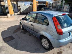 Usata 2004 Ford Fiesta Due volumi | 1500 €
