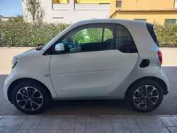 Bianco Usata 2015 Smart ForTwo Coupé Prime Due volumi | 10.500 € (Molto cara)