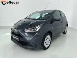 Grigio scuro Usata 2019 Toyota Aygo Connect Style Due volumi | 12.200 € (Buon prezzo)