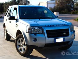 Grigio Usata 2010 Land Rover Freelander 2 SUV | 5200 € (Molto cara)