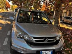 Grigio Usata 2010 Honda CR-V SUV | 6700 €