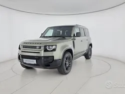 Verde Usata 2022 Land Rover Defender SE Dynamic SUV | 53.900 € (Buon prezzo)