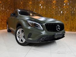 Verde Usata 2015 Mercedes 200 Premium Tre volumi | 19.800 €