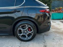 Nero Usata 2019 Alfa Romeo Stelvio Executive SUV | 20.800 € (Buon prezzo)