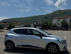 Usata 2018 Renault Clio IV Initiale Paris Tre volumi | 12.500 € (Buon prezzo)