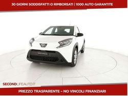 Bianco Nuova 2025 Toyota Aygo X Active SUV | 16.950 € (Buon prezzo)