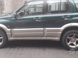 Verde Usata 2001 Suzuki Grand Vitara SUV | 4900 € (Ottimo prezzo)