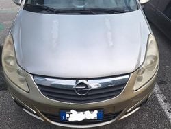 Usata 2009 Opel Corsa Enjoy Tre volumi | 1900 € (Super prezzo)