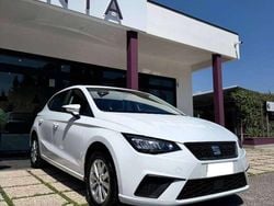 Bianco pastello Usata 2023 Seat Ibiza Business Tre volumi | 12.890 € (Buon prezzo)