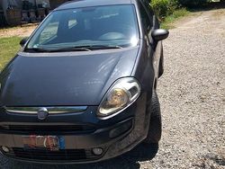 Grigio Usata 2009 Fiat Grande Punto Due volumi | 2000 € (Ottimo prezzo)