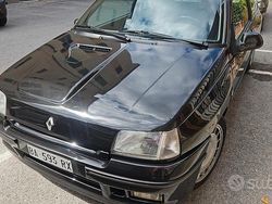 Nero Usata 1991 Renault Clio Tre volumi | 10.500 €