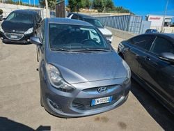 Grigio Usata 2012 Hyundai ix20 Due volumi | 5900 € (Molto cara)
