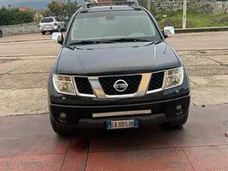 Usata 2010 Nissan Navara Pick-up | 14.000 € (Ottimo prezzo)