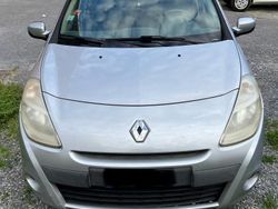 Grigio Usata 2009 Renault Clio III Due volumi | 1100 € (Super prezzo)