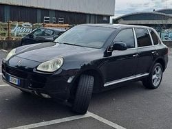 Nero Usata 2005 Porsche Cayenne SUV | 12.500 € (Buon prezzo)