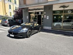 Nero metallizzato Usata 2013 Ferrari California Cabrio | 140.000 € (Super prezzo)