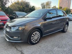 Grigio Usata 2017 VW Polo Business Tre volumi | 7750 € (Buon prezzo)