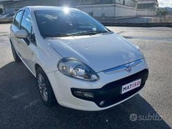 Bianco Usata 2011 Fiat Punto Evo Due volumi | 2790 € (Super prezzo)